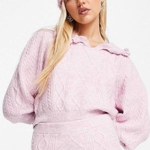 Lilac knit collar detailed cable sweater - Size M